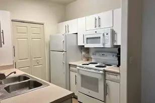 3302 N 7th St, Phoenix, AZ 85014 - Photo 2