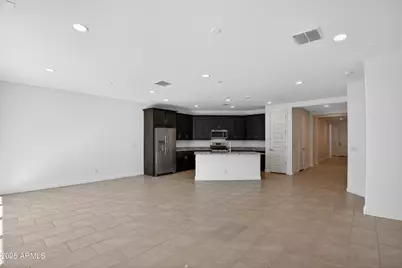 2555 W Sunland Avenue, Phoenix, AZ 85041 - Photo 18