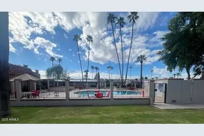 1320 E Bethany Home Road #72, Phoenix, AZ 85014 - Photo 22