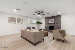 3933 W Cactus Wren Dr, Phoenix, AZ 85051 - Photo 14