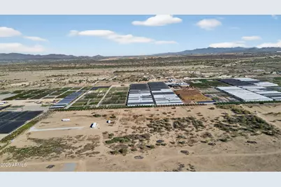 335Xx S 335th Avenue #1, Tonopah, AZ 85354 - Photo 16