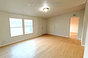 7411 S 43rd Pl, Phoenix, AZ 85042 - Photo 8