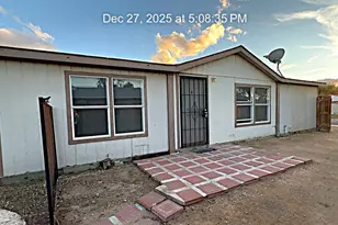 7411 S 43rd Pl, Phoenix, AZ 85042 - Photo 2