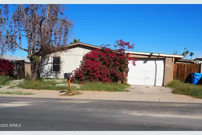 7411 S 43rd Place, Phoenix, AZ 85042 - Photo 1