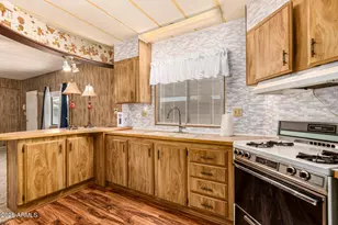 200 E Knox Rd, Chandler, AZ 85225 - Photo 18