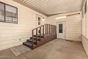 200 E Knox Rd, Chandler, AZ 85225 - Photo 30