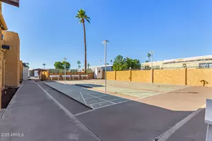 200 E Knox Rd, Chandler, AZ 85225 - Photo 32