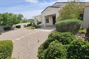 2232 E Constance Wy, Phoenix, AZ 85042 - Photo 10