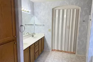 11002 W Yukon Dr, Peoria, AZ 85373 - Photo 32