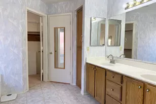 11002 W Yukon Dr, Peoria, AZ 85373 - Photo 30