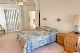 11002 W Yukon Dr, Peoria, AZ 85373 - Photo 28