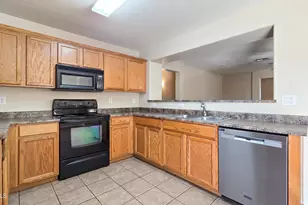 25039 W Dove Trail, Buckeye, AZ 85326 - Photo 10