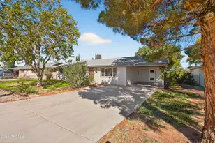 35 W Kayetan Dr, Sierra Vista, AZ 85635 - Photo 4