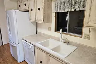 19065 N Dinero Rd, Sun City, AZ 85373 - Photo 14