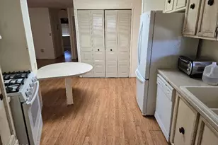 19065 N Dinero Rd, Sun City, AZ 85373 - Photo 24