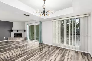 8344 N 21st Dr, Phoenix, AZ 85021 - Photo 8