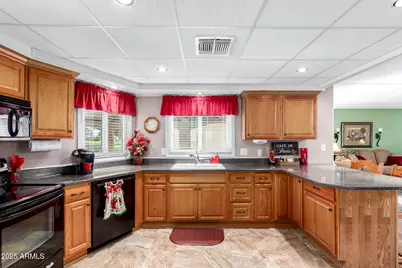 8955 E Fairway Boulevard, Sun Lakes, AZ 85248 - Photo 6