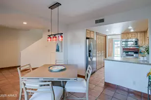 6150 N Scottsdale Rd, Paradise Valley, AZ 85253 - Photo 12