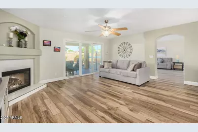 6356 W Adobe Drive, Glendale, AZ 85308 - Photo 6