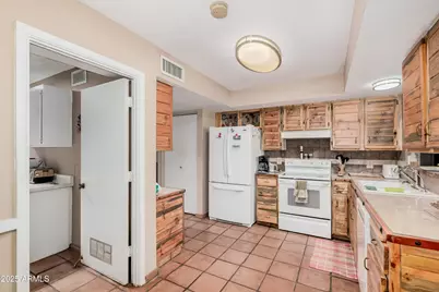 25237 S Lakeway Drive, Sun Lakes, AZ 85248 - Photo 20