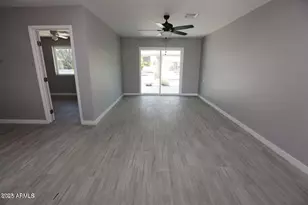 10631 W Salem Dr, Sun City, AZ 85351 - Photo 4