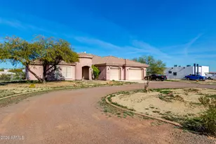 25234 W Blue Sky Dr, Wittmann, AZ 85361 - Photo 2
