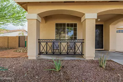 18567 W Onyx Avenue, Waddell, AZ 85355 - Photo 2