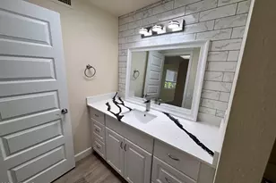10838 W Thunderbird Blvd, Sun City, AZ 85351 - Photo 14