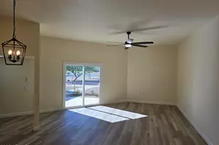 10838 W Thunderbird Blvd, Sun City, AZ 85351 - Photo 12