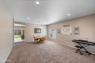 11879 W Grant St, Avondale, AZ 85323 - Photo 4