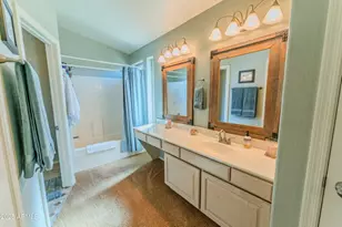 3545 W Mariposa Grande --, Glendale, AZ 85310 - Photo 16