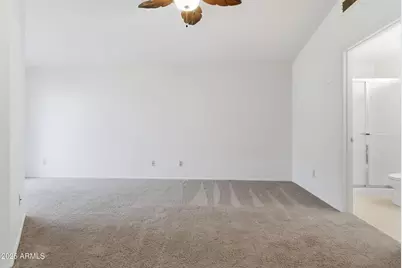 8140 N 107th Avenue #281, Peoria, AZ 85345 - Photo 12