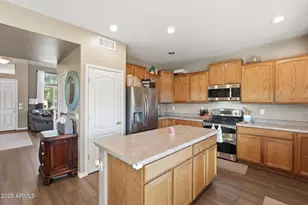 3751 E Diamond Ct, Gilbert, AZ 85297 - Photo 4