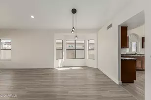 4368 W Wahalla Ln, Glendale, AZ 85308 - Photo 8