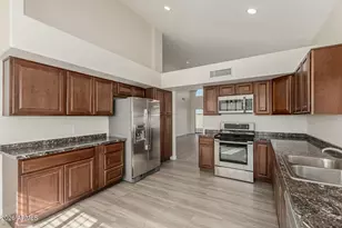 4368 W Wahalla Ln, Glendale, AZ 85308 - Photo 12