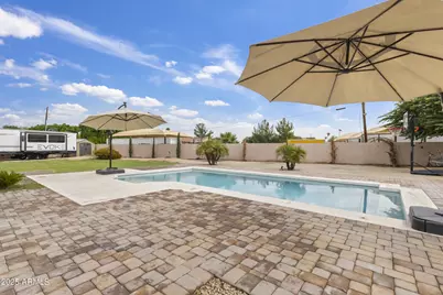 5775 N 72nd Drive, Glendale, AZ 85303 - Photo 16