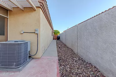 13558 W Young Street, Surprise, AZ 85374 - Photo 36