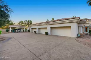 6 E Oakwood Hills Dr, Chandler, AZ 85248 - Photo 100