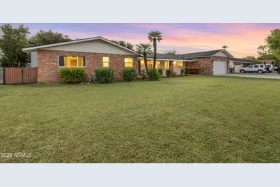 7801 N 16th Lane, Phoenix, AZ 85021 - Photo 1