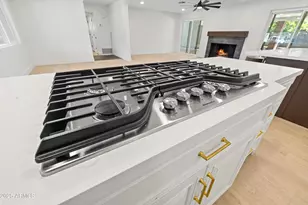 7801 N 16th Ln, Phoenix, AZ 85021 - Photo 16