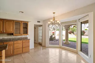 8825 N 86th Pl, Scottsdale, AZ 85258 - Photo 16