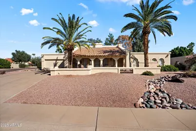 8825 N 86th Place, Scottsdale, AZ 85258 - Photo 1