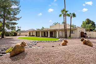 8825 N 86th Pl, Scottsdale, AZ 85258 - Photo 30