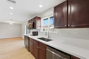 2914 E Cactus Rd, Phoenix, AZ 85032 - Photo 12