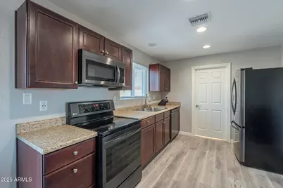 2914 E Cactus Road, Phoenix, AZ 85032 - Photo 14