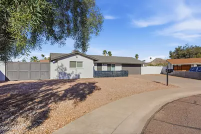 2914 E Cactus Road, Phoenix, AZ 85032 - Photo 2