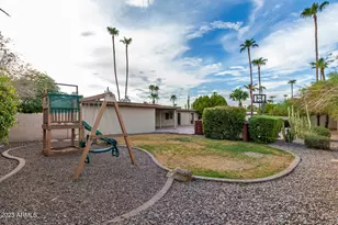 10627 N 44th Ct, Phoenix, AZ 85028 - Photo 48