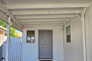 11275 N 99th Ave, Peoria, AZ 85345 - Photo 2