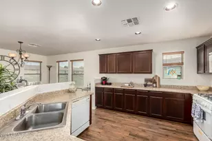 40333 W Molly Ln, Maricopa, AZ 85138 - Photo 8