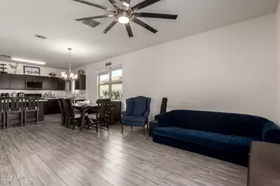 25255 W Burgess Lane, Buckeye, AZ 85326 - Photo 4